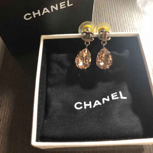 CHANEL(シャネル)のシャネル ドロップ ピアス ピンク used レディースのアクセサリー(ピアス)の商品写真