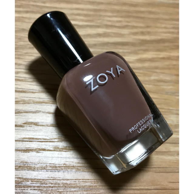 ZOYA ネイルラッカー 17SS コスメ/美容のネイル(マニキュア)の商品写真