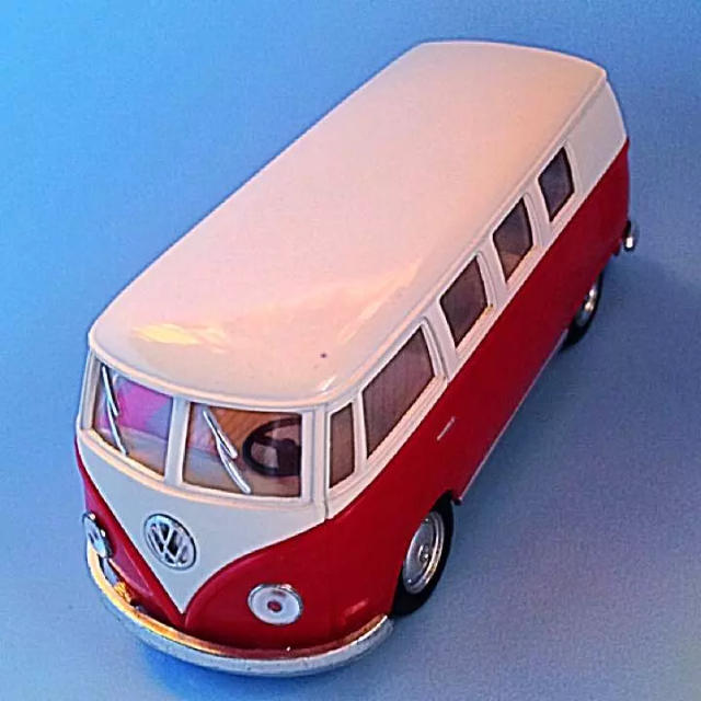 Volkswagen(フォルクスワーゲン)の【1箇所以外は美品】Volkswagen Classical Bus＊ミニカー エンタメ/ホビーのおもちゃ/ぬいぐるみ(ミニカー)の商品写真