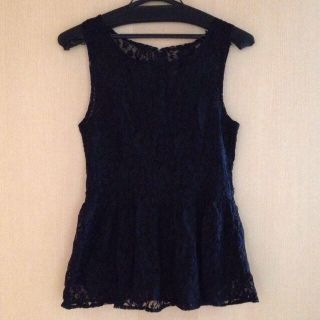 アズールバイマウジー(AZUL by moussy)のレースペプラムtops(タンクトップ)