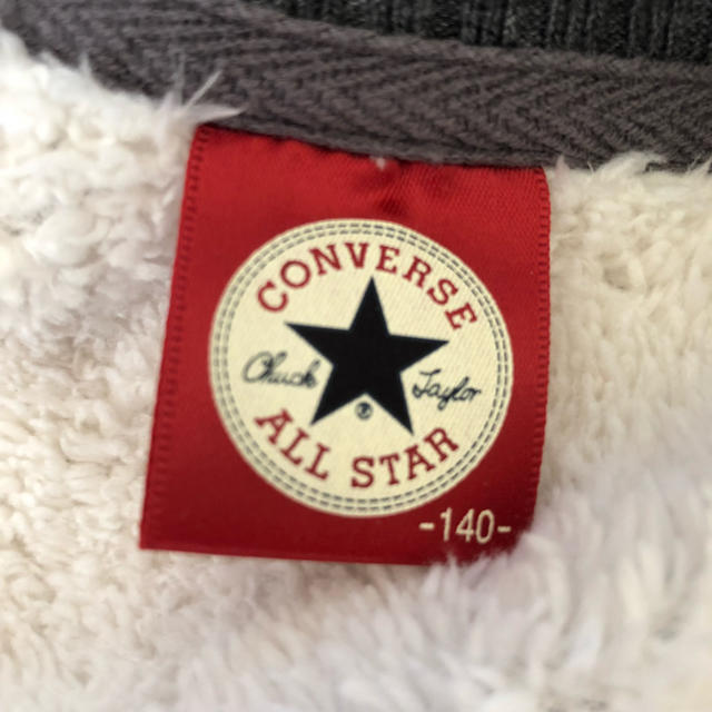 CONVERSE(コンバース)のコンバース 140 上着 キッズ/ベビー/マタニティのキッズ服男の子用(90cm~)(ジャケット/上着)の商品写真