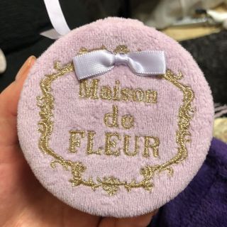 メゾンドフルール(Maison de FLEUR)のしぃちゃん様(ポーチ)