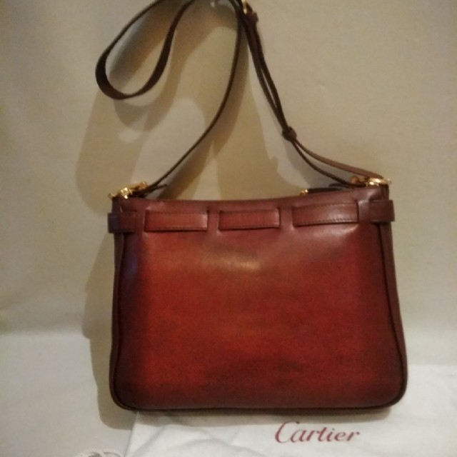 Cartier(カルティエ)のカルティエバッグ　　ヴィンテージショルダーバッグ　ボルドー レディースのバッグ(ショルダーバッグ)の商品写真