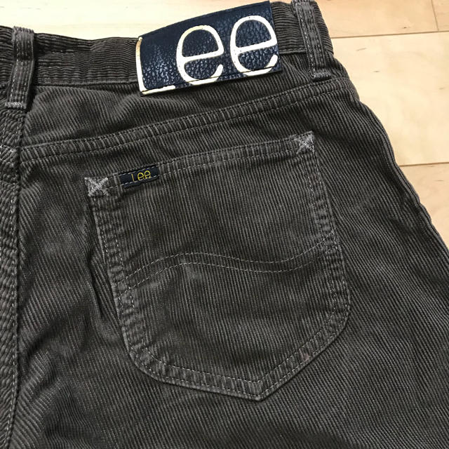Lee(リー)のLee  イーハイフン     コーディロイ パンツ   size M  R19 レディースのパンツ(ショートパンツ)の商品写真