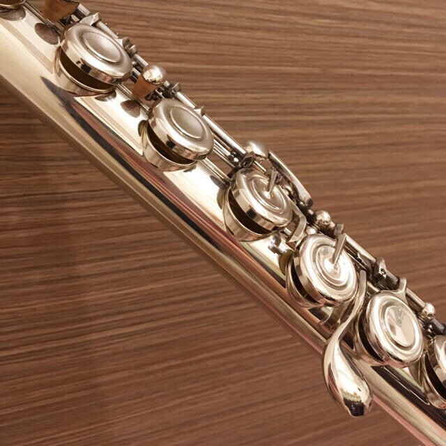 ヤマハ(ヤマハ)のヤマハフルート YFL451 楽器の管楽器(フルート)の商品写真