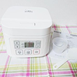 ニトリ(ニトリ)のりんごぶどう様専用☆ ニトリ 炊飯器 (3合炊き)(炊飯器)