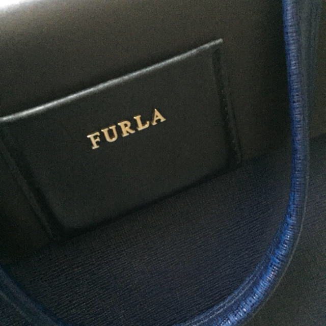 Furla(フルラ)のフルラ  FURLA バッグ ビジネス ハンドバッグ A4 紺 白 ネイビー レディースのバッグ(ハンドバッグ)の商品写真