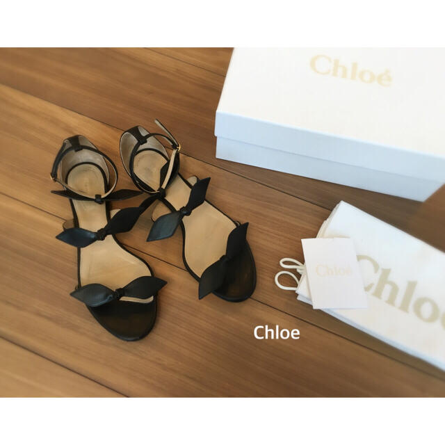 Chloe リボンフラットサンダル Chloe リボンフラットサンダル