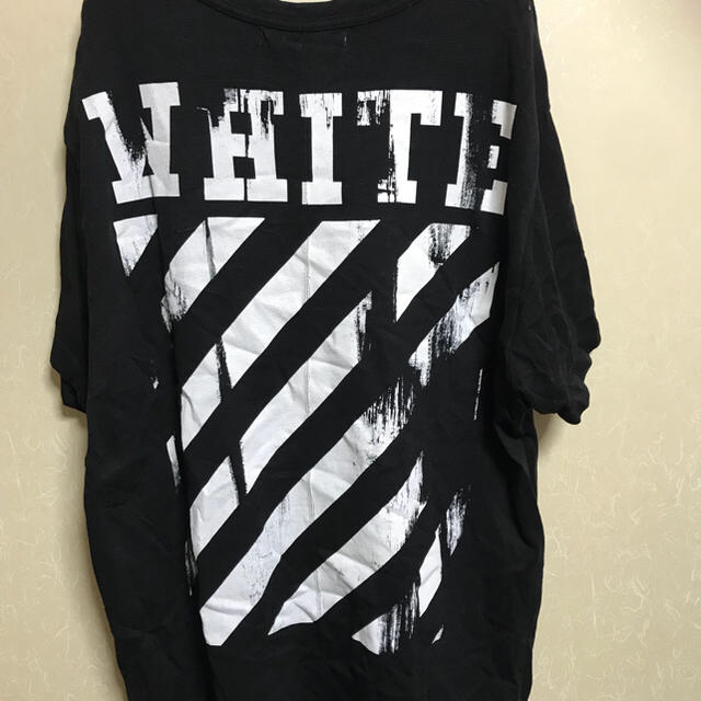 OFF-WHITE M オフホワイトの通販 by yuuya's shop｜オフホワイトならラクマ - OFF-WHITE Tシャツ 国産最新品