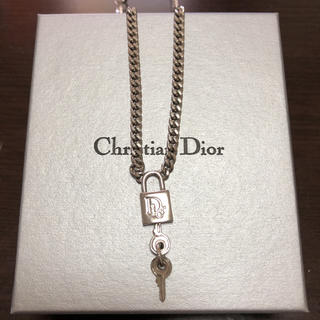 Dior ネックレス　キーモチーフ