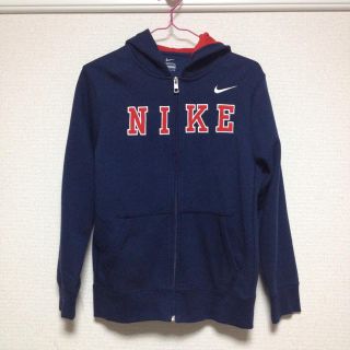 ナイキ(NIKE)のNIKEパーカー(パーカー)