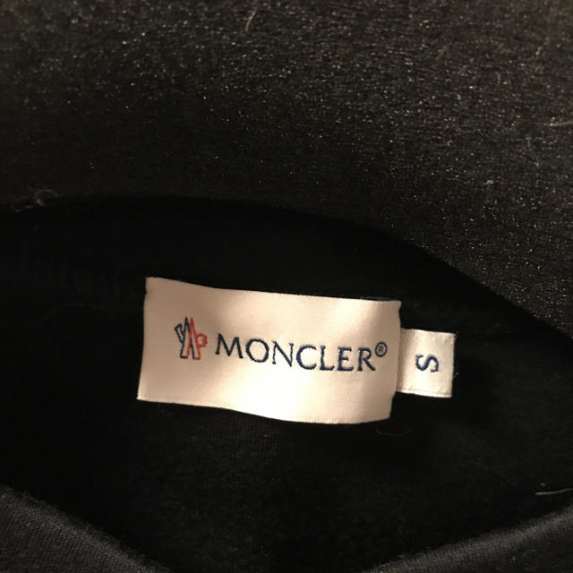 MONCLER(モンクレール)のモンクレールのワンピース レディースのワンピース(ひざ丈ワンピース)の商品写真