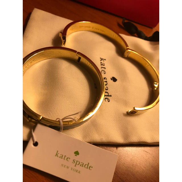 kate spade new york(ケイトスペードニューヨーク)のkate spade new york ケイトスペード バングル ブレスレット レディースのアクセサリー(ブレスレット/バングル)の商品写真