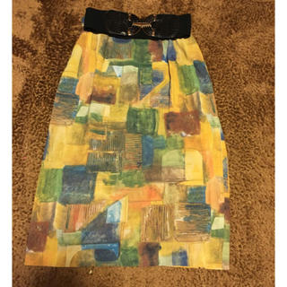 サンタモニカ(Santa Monica)の古着 水彩画柄スカート(ひざ丈スカート)