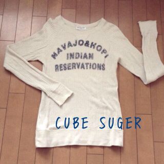 キューブシュガー(CUBE SUGAR)のCUBE SUGER長袖カットソー。(カットソー(長袖/七分))