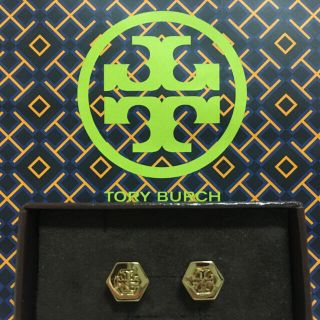 トリーバーチ(Tory Burch)の最終値下 トリーバーチ ゴールドピアス 保存袋ショップ袋付き(ピアス)