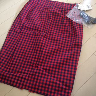ロデオクラウンズ(RODEO CROWNS)のロデオ♡♡赤チェックスカート♪♪(ひざ丈スカート)