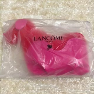 ランコム(LANCOME)のランコム 犬型ポーチ レッド×ピンク(ポーチ)