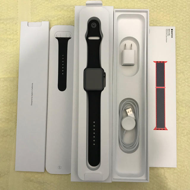 Apple Watch(アップルウォッチ)のapple watch series3  GPS +Cellularモデル スマホ/家電/カメラのスマホ/家電/カメラ その他(その他)の商品写真