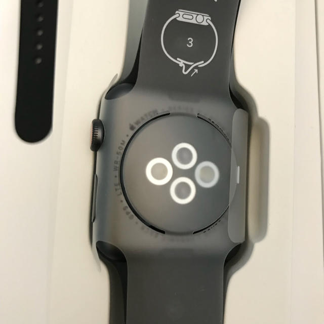 Apple Watch(アップルウォッチ)のapple watch series3  GPS +Cellularモデル スマホ/家電/カメラのスマホ/家電/カメラ その他(その他)の商品写真