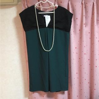 グローブ(grove)の値下げ 洋服セール 新品 ワンピース ドレス グリーン Mサイズ グローブ(ひざ丈ワンピース)