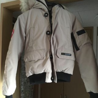 カナダグース(CANADA GOOSE)のカナダグース タン Sサイズ(ダウンジャケット)