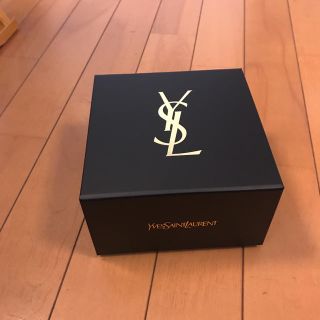 サンローラン(Saint Laurent)のYSL ギフトボックス 空(ショップ袋)