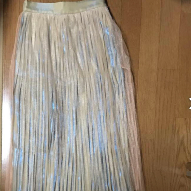 Ameri VINTAGE(アメリヴィンテージ)のAMERI アメリ チュールスカート レディースのスカート(ひざ丈スカート)の商品写真