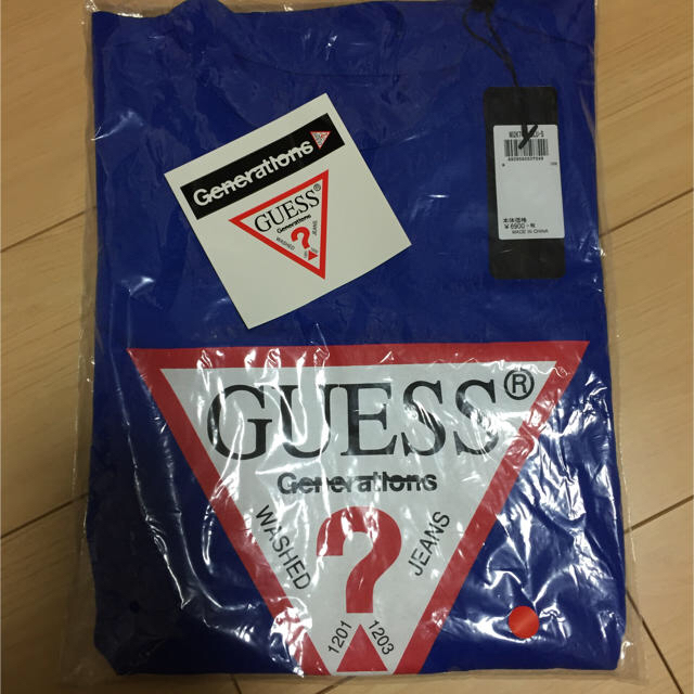 GUESS(ゲス)のguess × generation レディースのトップス(Tシャツ(半袖/袖なし))の商品写真