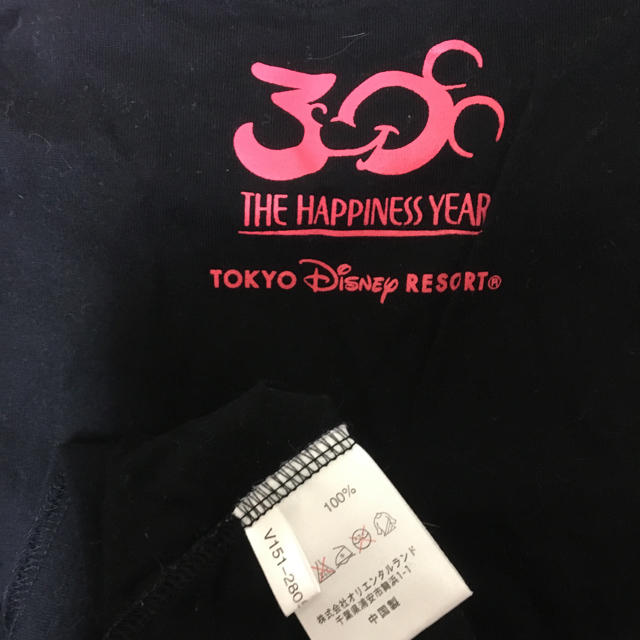 Disney(ディズニー)のゆぅ様専用 ディズニーランド 30周年 サイズM レディースのトップス(Tシャツ(半袖/袖なし))の商品写真