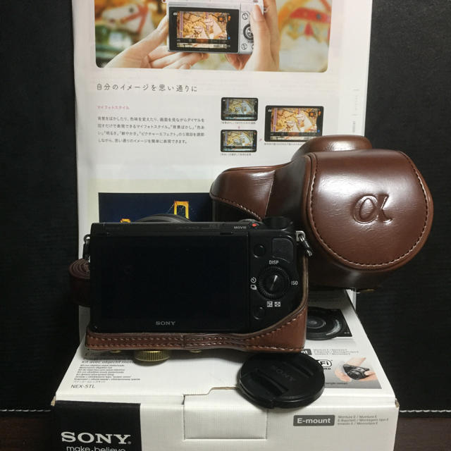 美品★自撮り可★タッチパネル★新品ケース★SONYミラーレス一眼★NEX-5T - 1