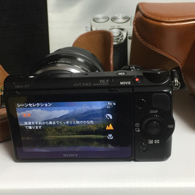 美品★自撮り可★タッチパネル★新品ケース★SONYミラーレス一眼★NEX-5T - 2