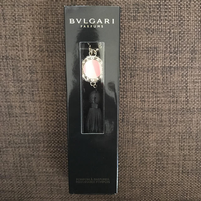 BVLGARI(ブルガリ)のBVLGARI ストラップ スマホ/家電/カメラのスマホアクセサリー(ストラップ/イヤホンジャック)の商品写真