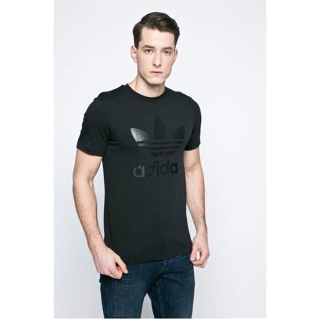 adidas(アディダス)のアディダスオリジナルス　Ｔシャツ　ブラック　セール メンズのトップス(Tシャツ/カットソー(半袖/袖なし))の商品写真