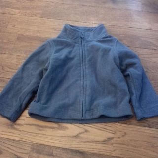 オールドネイビー(Old Navy)の★値下げ★オールドネイビー★フリース95 グレー インナー(ジャケット/上着)