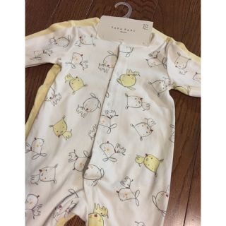 ザラキッズ(ZARA KIDS)の☆新品☆ ZARA Baby 足つきロンパース 74㎝(ロンパース)