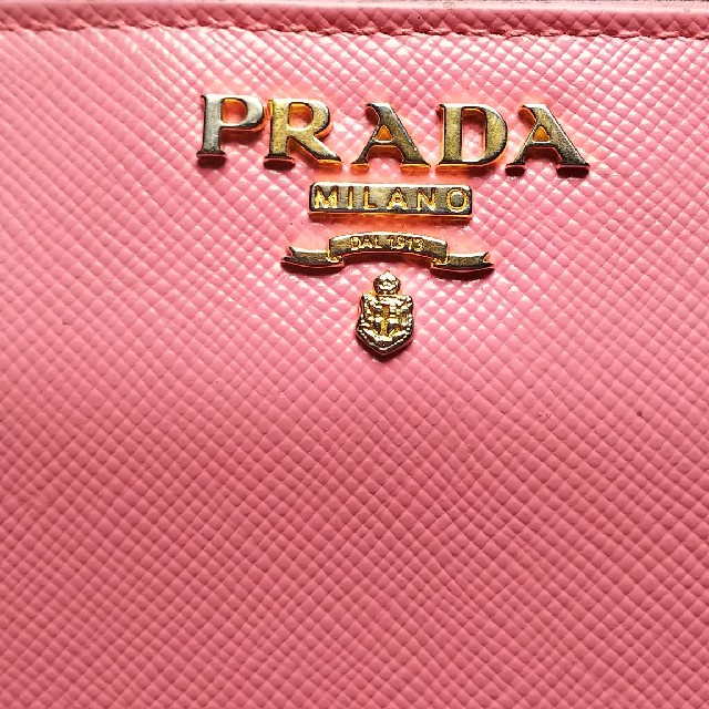 PRADA(プラダ)のフリルお取り引き300回記念。らんらん様専用プラダ財布 その他のその他(その他)の商品写真