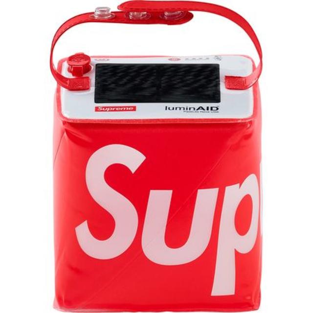 流行のアイテム 新品 Supreme LuminAID Packlite Nova 携帯ランタン