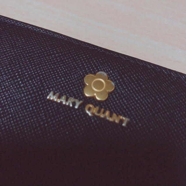 MARY QUANT(マリークワント)のMARY QUANT 長財布 レディースのファッション小物(財布)の商品写真