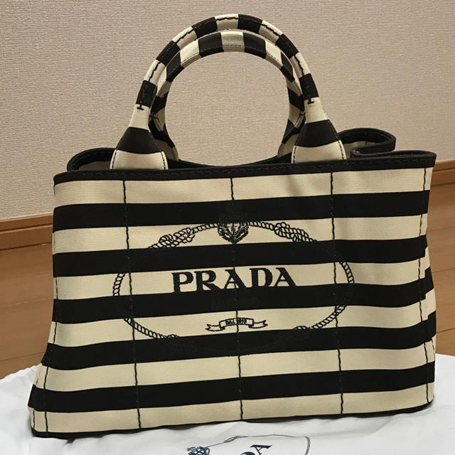 PRADA(プラダ)の☆まーtan様 専用☆ レディースのバッグ(トートバッグ)の商品写真