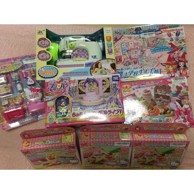 Bandai 新品 女の子 おもちゃ8点セット プリキュア プリパラ ハローキティの通販 By めろんしょっぷ バンダイならラクマ Bandai 新品 女の子 おもちゃ8点セット プリキュア プリパラ ハローキティの通販 By めろんしょっぷ バンダイならラクマ