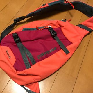 パタゴニア(patagonia)の［イッサ様専用］再値下げ patagonia ボディーバッグ 8L(ボディバッグ/ウエストポーチ)