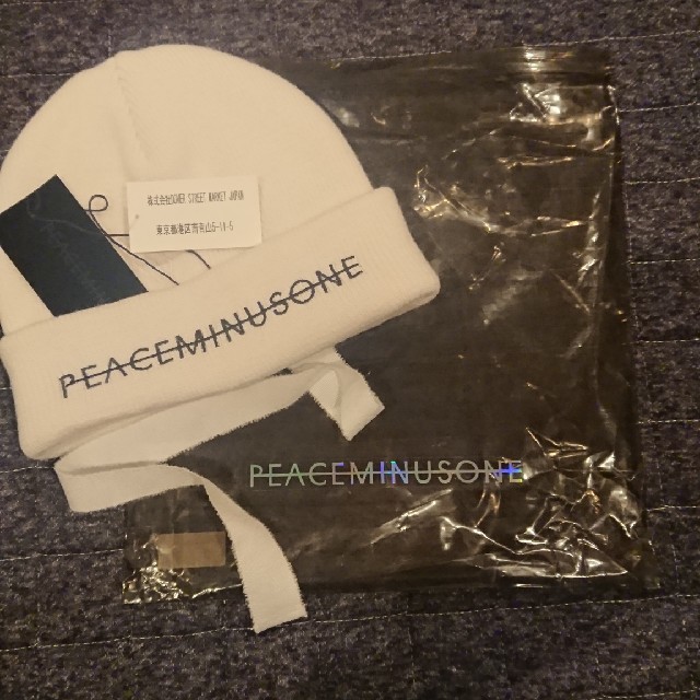 PEACEMINUSONE(ピースマイナスワン)のpeaceminusone ニット帽 メンズの帽子(ニット帽/ビーニー)の商品写真