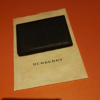 バーバリー(BURBERRY)のバーバリー新品未使用品袋付　名刺入れ(名刺入れ/定期入れ)