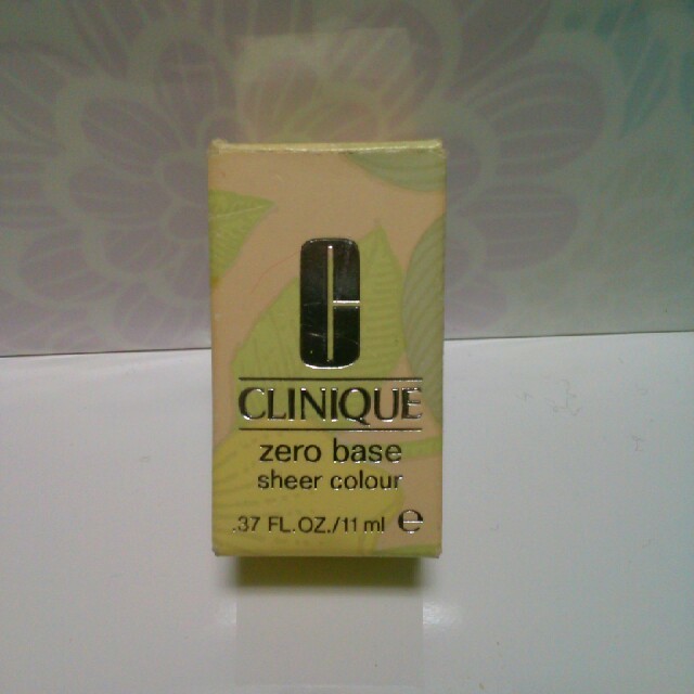 CLINIQUE(クリニーク)のクリニーク　ゼロベース　シアーカラー　プラチナ コスメ/美容のベースメイク/化粧品(コントロールカラー)の商品写真