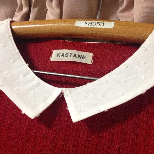 Kastane(カスタネ)のカスタネ♡襟つき赤トップス レディースのトップス(カットソー(長袖/七分))の商品写真