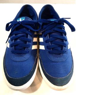 アディダス(adidas)のadidas★COURT SPIN★キャンバススニーカー★アディダス★青(スニーカー)