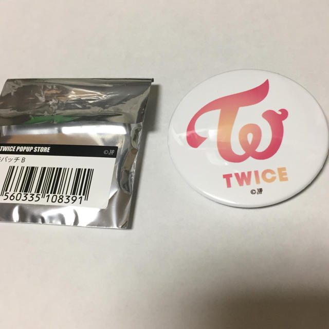 Twice ロゴ缶バッジの通販 By モモペン S Shop ラクマ