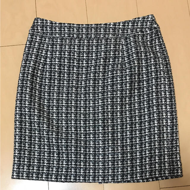 NATURAL BEAUTY BASIC(ナチュラルビューティーベーシック)のNBB ツイード スカート レディースのスカート(ひざ丈スカート)の商品写真
