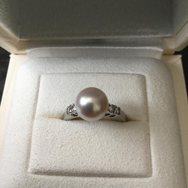 MIKIMOTO(ミキモト)の【月&海様専用】ミキモトダイヤ付きパールリング8.9mm約9.5号 レディースのアクセサリー(リング(指輪))の商品写真